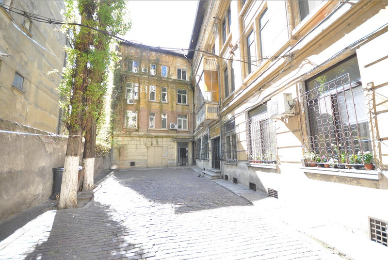 Calea Victoriei 103,